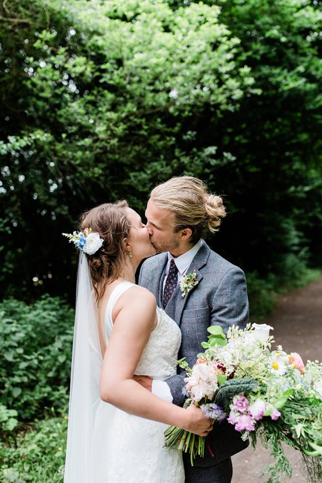 Hampshire-tipi-wedding-planner
